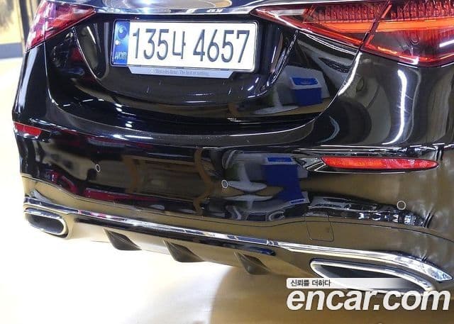 Mercedes-Benz S-Class 2021 — Photo 16/20