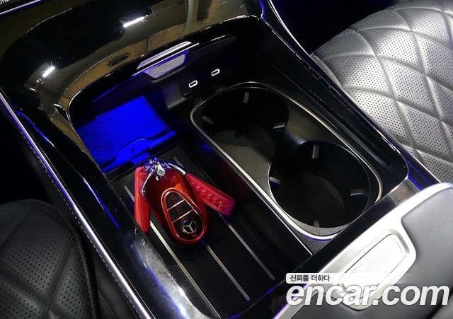 Mercedes-Benz S-Class 2021 — Photo 19/20