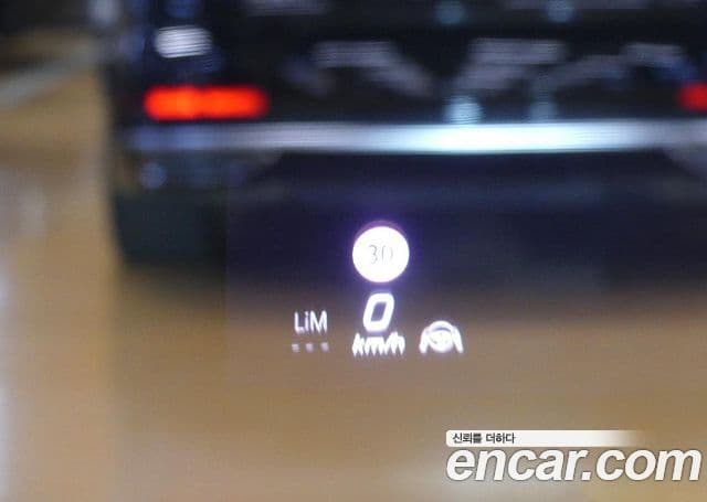 Mercedes-Benz S-Class 2021 — Photo 8/20