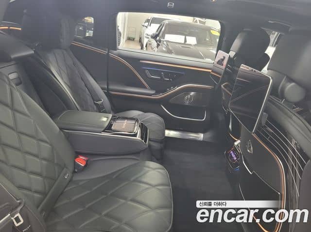 Mercedes-Benz S-Class, 2025