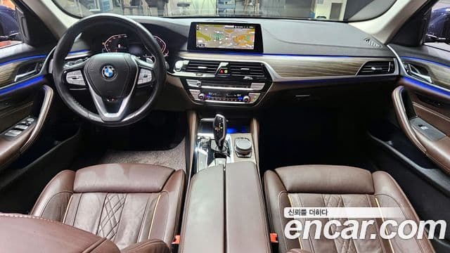 BMW 5 Series 2020 — Şəkil 7/20