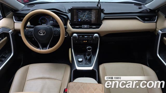 Toyota RAV4 2024 — ფოტო 7/20