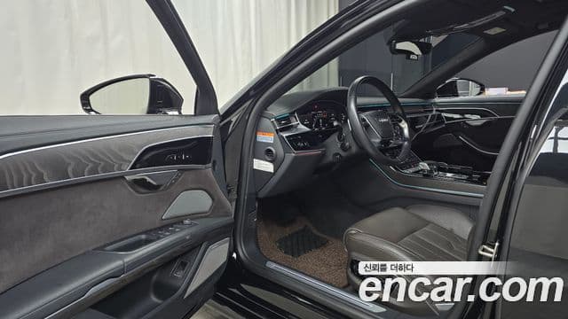 Audi A8 2023 — Şəkil 10/20