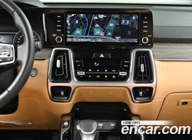 Kia Sorento 2022 — Şəkil 13/19