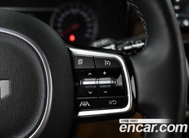 Kia Sorento 2022 — Şəkil 17/19
