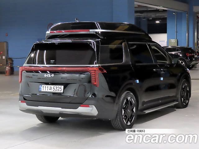 Kia Carnival 2024 — ფოტო 3/20