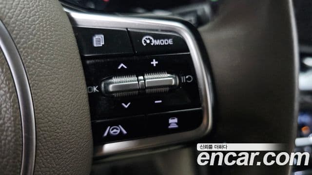 Kia Carnival 2020 — Фото 17/20