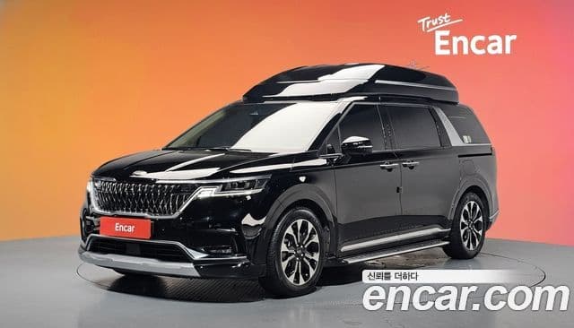 Kia Carnival 2020 — Фото 1/20