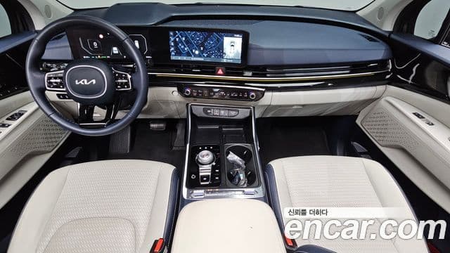 Kia Carnival 2024 — Şəkil 7/20