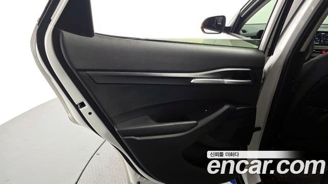 Kia Seltos 2025 — Photo 13/29