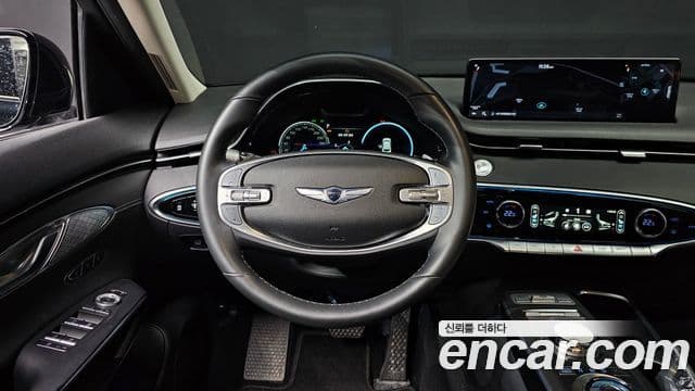 Genesis GV70 2022 — Şəkil 13/20