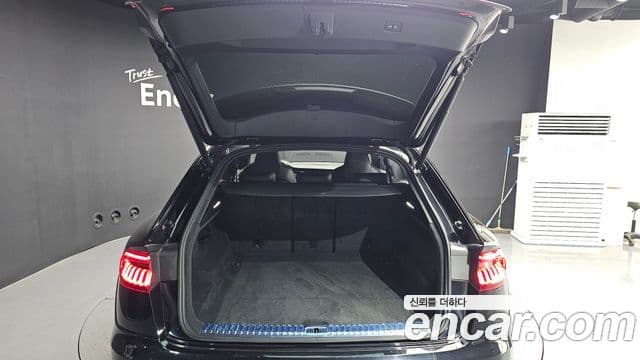 Audi Q8 2021 — Photo 12/20