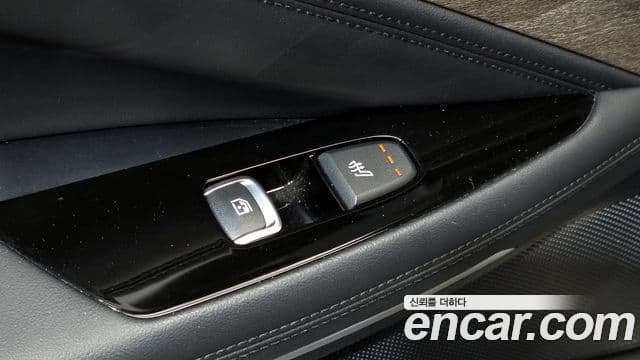 Kia K8 2021 — Şəkil 18/20