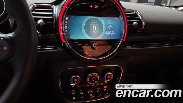 Mini Cooper Clubman 2024 — ფოტო 14/20