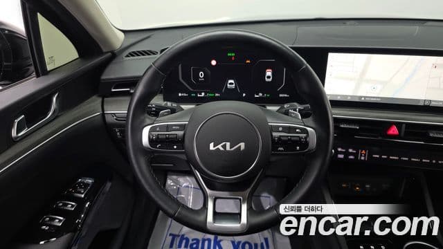 Kia K5 2024 — ფოტო 15/20