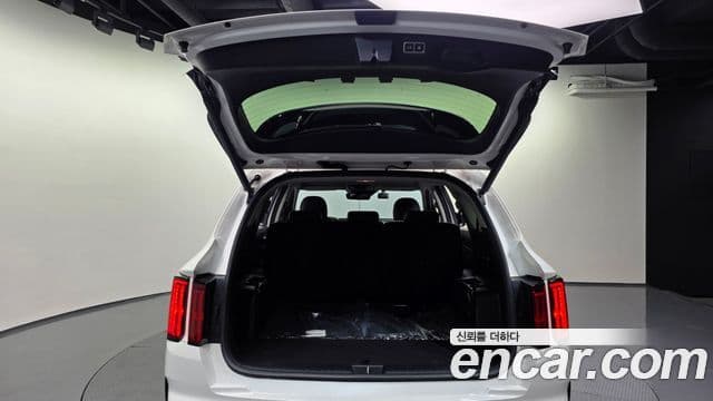 Kia Sorento 2021 — фото 20 из 20
