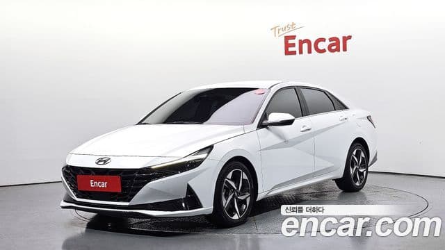 Hyundai The New Avante Hybrid 2020 — Photo 19/20