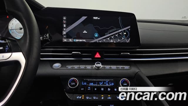 Hyundai The New Avante Hybrid 2020 — Photo 16/20