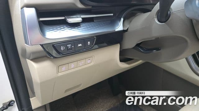 Kia Carnival 2022 — Şəkil 15/20