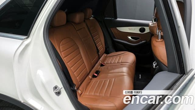 Mercedes-Benz GLC-Class 2022 — ფოტო 11/20