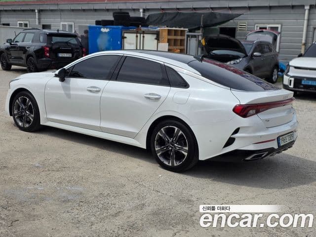 Kia K5 2022 — Şəkil 4/17