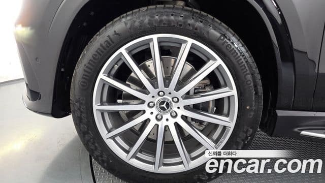 Mercedes-Benz GLS-Class 2025 — фото 5 из 20