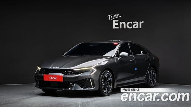 Kia K5 2023 — Şəkil 1/20