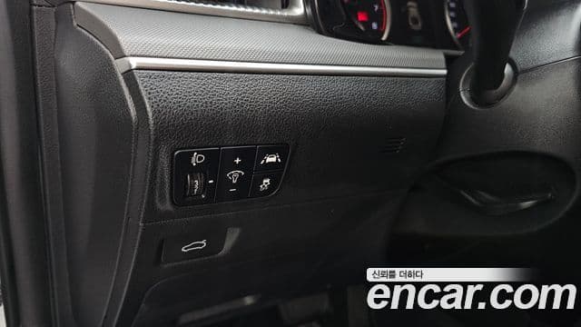 Kia K5 2021 — Şəkil 14/20
