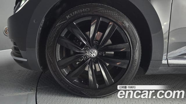 Volkswagen Arteon 2019 — фото 5 из 20