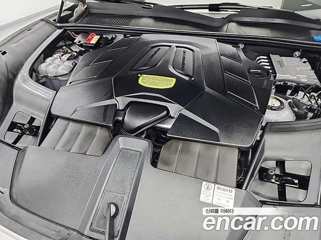 Porsche Cayenne 2021 — Photo 3/20