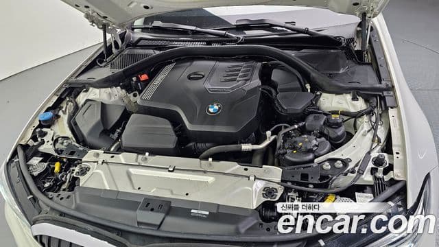 BMW 3 Series 2021 — фото 6 из 20