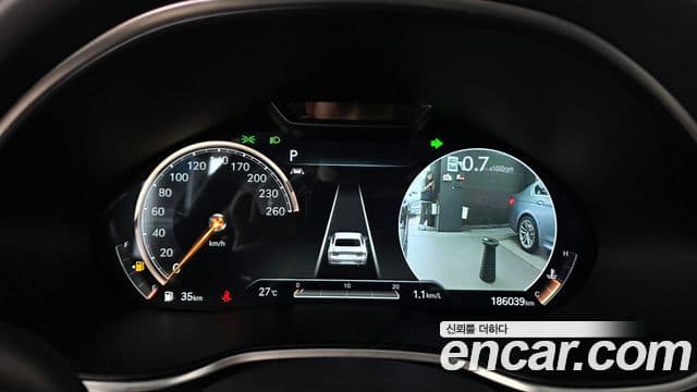 Genesis Electrified G80 2021 — Şəkil 8/20