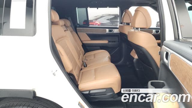 Hyundai Santa Fe 2023 — Şəkil 11/20