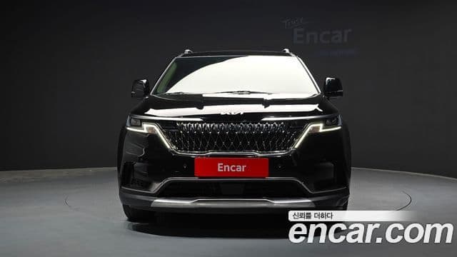 Kia Carnival 2023 — ფოტო 3/20