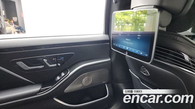 Mercedes-Benz S-Class 2021 — ფოტო 15/20