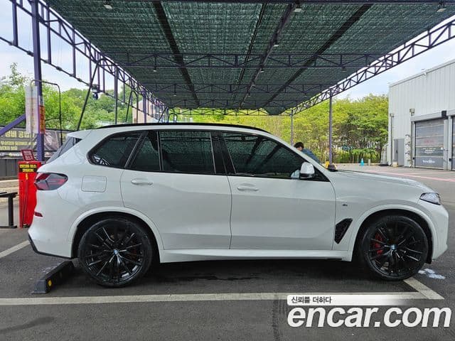 BMW X5 2025 — фото 3 из 15