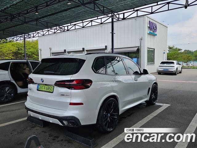 BMW X5 2025 — фото 4 из 15