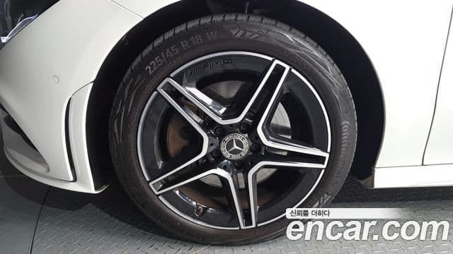 Mercedes-Benz CLA-Class 2023 — ფოტო 4/20