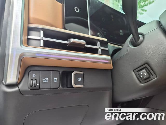 Hyundai Santa Fe 2023 — ფოტო 12/19