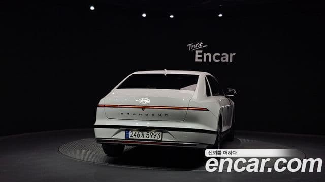 Hyundai Grandeur 2023 — Şəkil 4/20