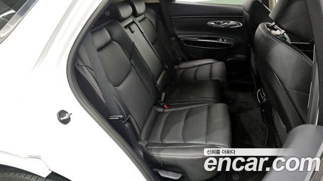 Genesis GV70 2022 — ფოტო 12/20