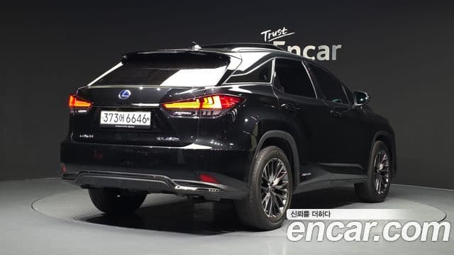 Lexus RX450h 2021 — ფოტო 2/20