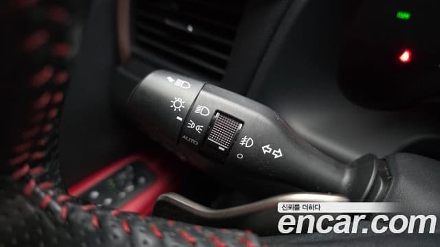 Lexus RX450h 2021 — Photo 26/33