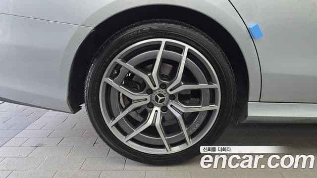 Mercedes-Benz E-Class 2022 — Şəkil 5/20