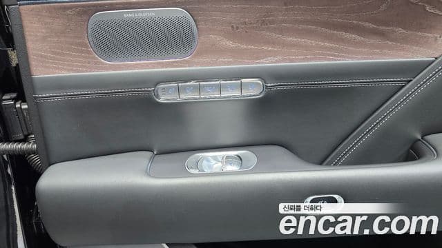 Genesis G90 2023 — Şəkil 19/20
