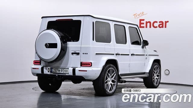 Mercedes-Benz G-Class 2021 — Photo 9/20
