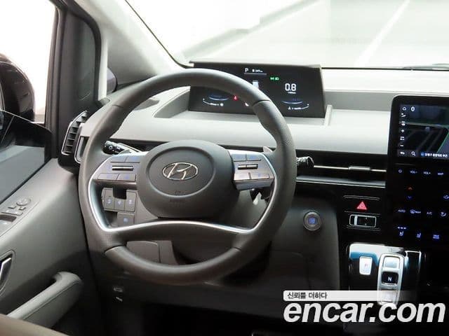 Hyundai Staria 2024 — ფოტო 6/20