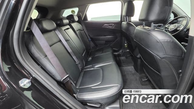 Kia Sportage 2023 — Şəkil 19/20