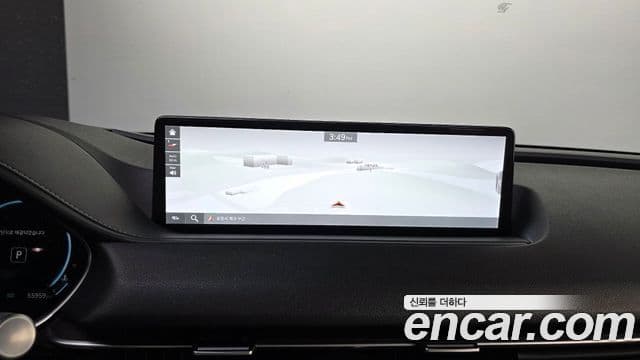 Genesis Electrified G80 2021 — фото 15 из 20