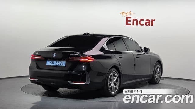 BMW i5 2025 — ფოტო 8/33